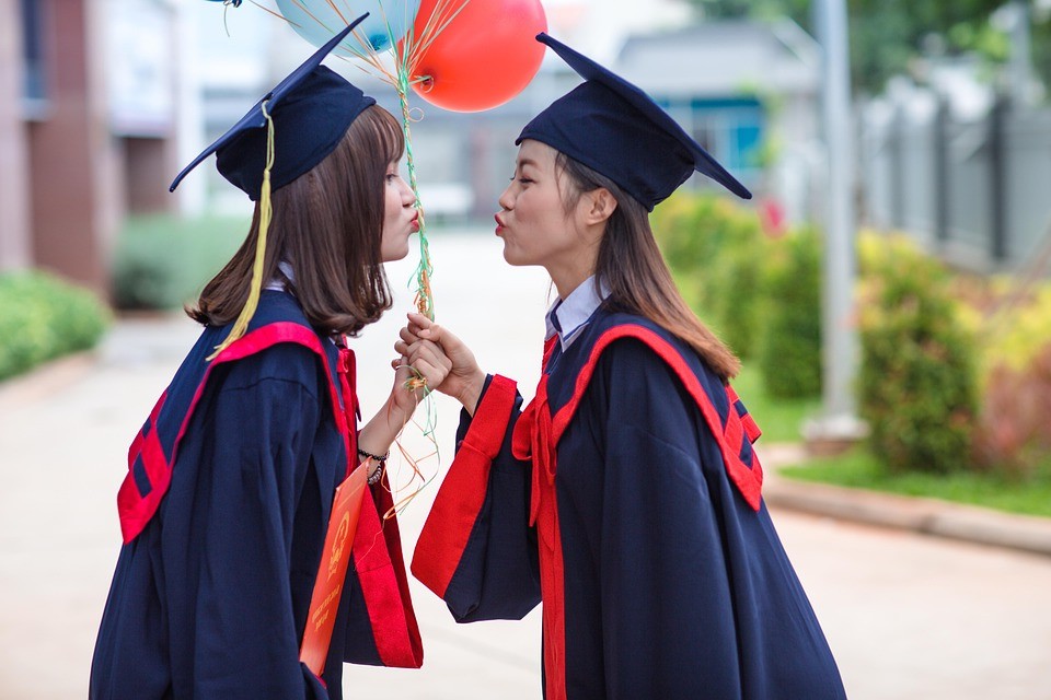 סקרלט בלו – מדריך ייחודי מכל האחרים